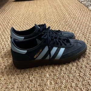 NWOT ADIDAS SPEZIAL NAVY GUM